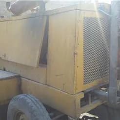 کمپرسور دیزلی پرکینز ۶ سیلندر، مجهز به واحد هواساز CR۴۰۰، آماده فروش است.
