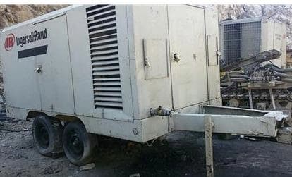 کمپرسور HP915WCU اینگرسلرند مدل ۲۰۰۲ موجود است.
 - تصویر 1