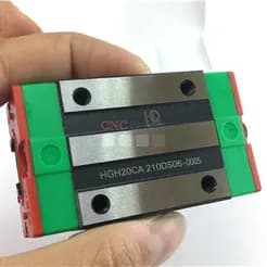 عرضه گستره‌ای از ریل و واگن ماشین‌آلات CNC
