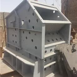 یدکی و قطعات انواع سنگ شکن و ماسه‌ساز، در دسترس است.
