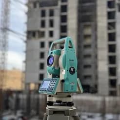 دوربین نقشه برداری توتال استیشن، به‌صورت اقساطی.

