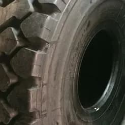 عرضه انواع لاستیک و رینگ برای چرخ لودر، گریدر، لیفتراک، بابکت، بیل بکهو و غلطک.
