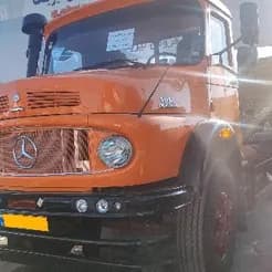 کامیون نو، مدل بنز.
