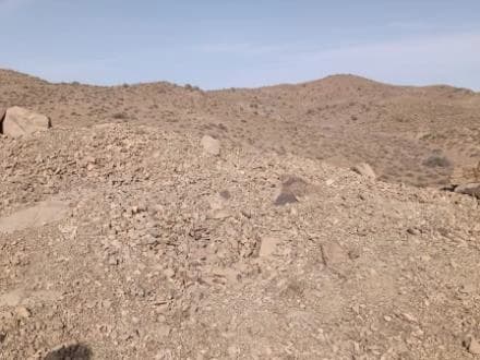 معدن سنگ لاشه نعلبندان: فروش و پیمانکاری
 - تصویر 1
