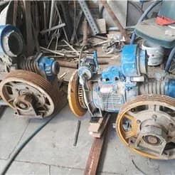 لوازم و قطعات موتور آسانسور کارکرده، خریدار می‌‌یابد.
