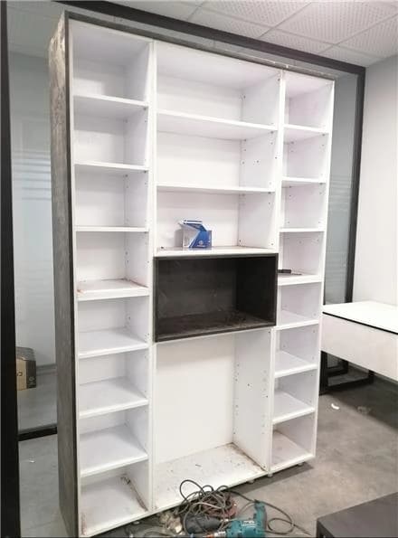 معدن کاران: نصب و تعمیر کابینت
 - تصویر 1