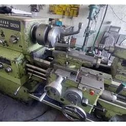 دستگاه تراش CNC دو متری ساخت چین، همراه با صفحه تراش ۹۰ سانتی‌متری.
