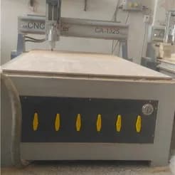 خدمات سی ان سی چوب و ام دی اف، برش و حکاکی دقیق چوب و ام دی اف با دستگاه های سی ان سی پیشرفته.
