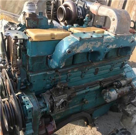 میل لنگ استاندارد، سوپاپ نازک، موتور کامینز 250 میلی‌متری.
 - تصویر 1