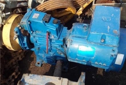 خریدار ضایعات ریل راهنمای درب و درایو آسانسور کارکرده
 - تصویر 1