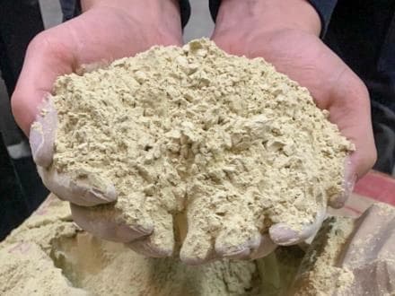 بنتونیت حفاری (مطابق استاندارد API)  در دسترس است.
 - تصویر 1