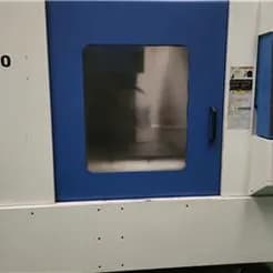 فرز عمودی CNC مدل HYUNDAI
