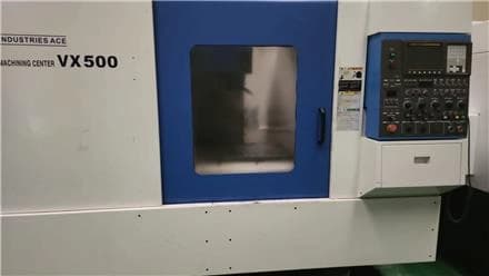 فرز عمودی CNC مدل HYUNDAI
 - تصویر 1