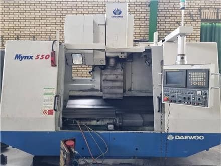 فرز عمودی CNC مدل DAEWOO
 - تصویر 1