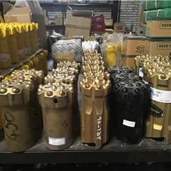معدن کاران ارائه دهنده راد دریل واگن، پیکور چکش بادی و سرمته حفاری می باشد.
