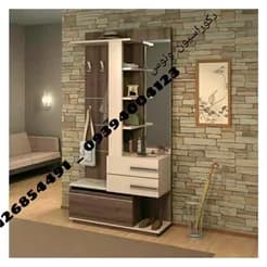 معدن کاران در بلوار فردوس و سازمان برنامه، کارگاه کابینت سازی دارد.
 - تصویر 3