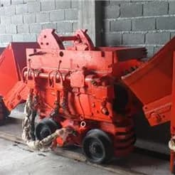 لودر معدنی خاک‌برداری
